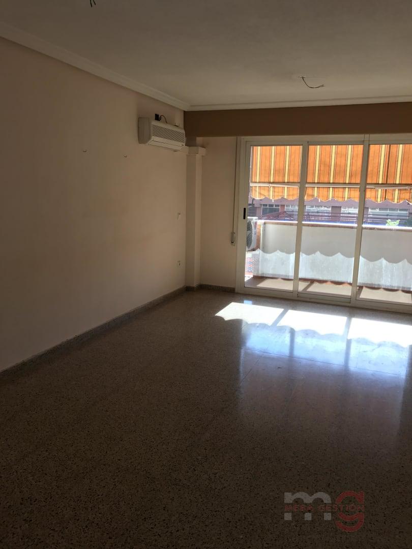 For sale of flat in Alicante