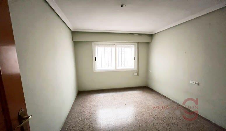 For sale of flat in Alicante