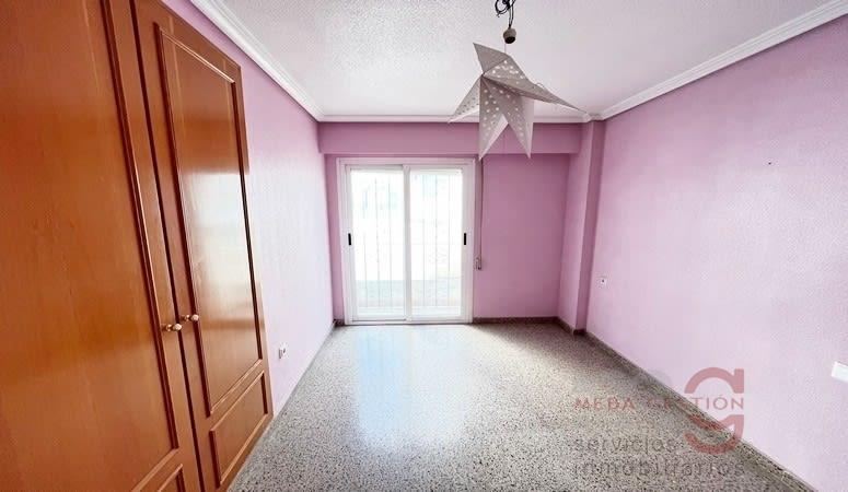 For sale of flat in Alicante
