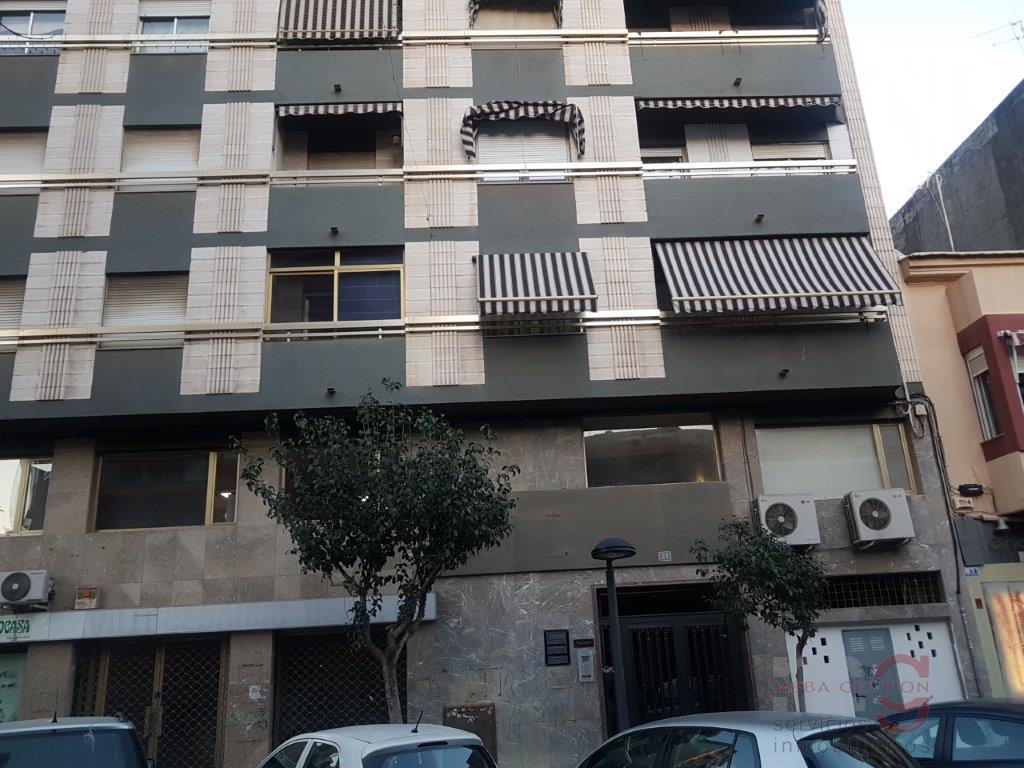 For sale of flat in Alicante