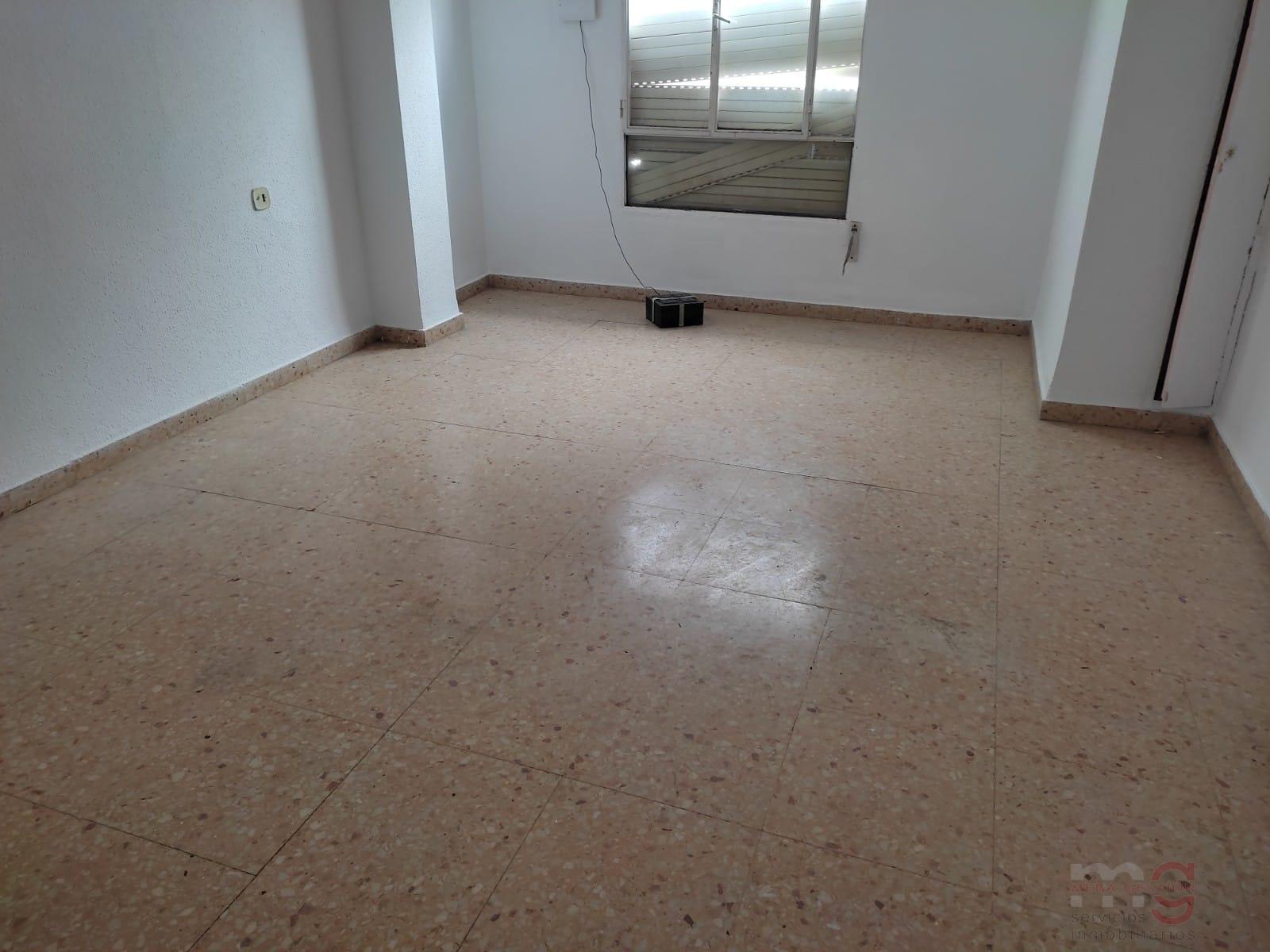 For sale of apartment in Sagunto Sagunt