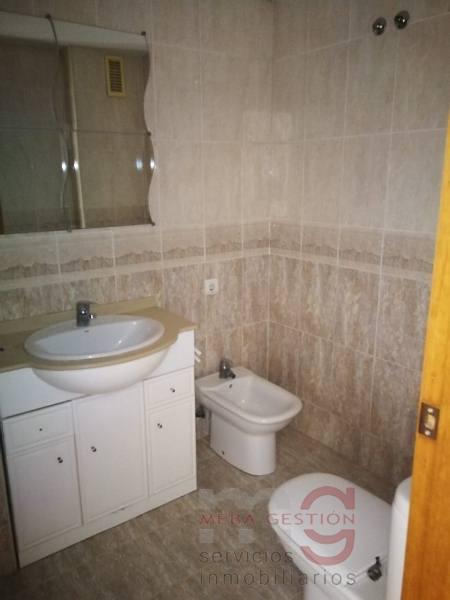 For sale of flat in Paterna