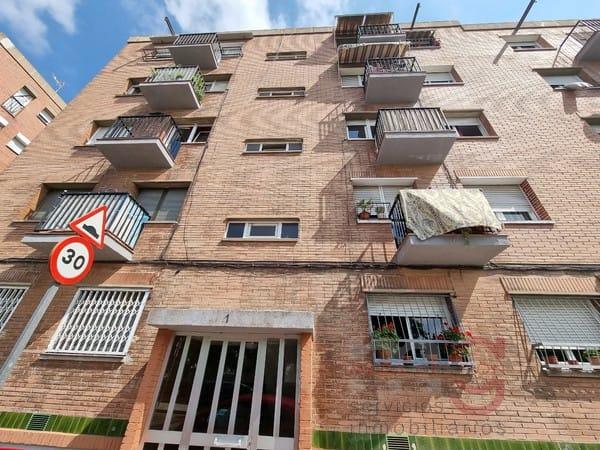 For sale of apartment in Sabadell