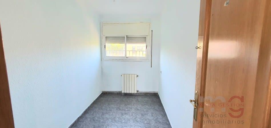 For sale of apartment in Sabadell