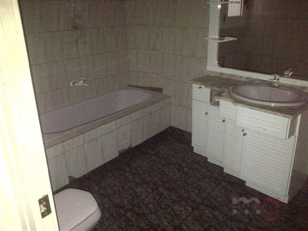 For sale of apartment in Sabadell