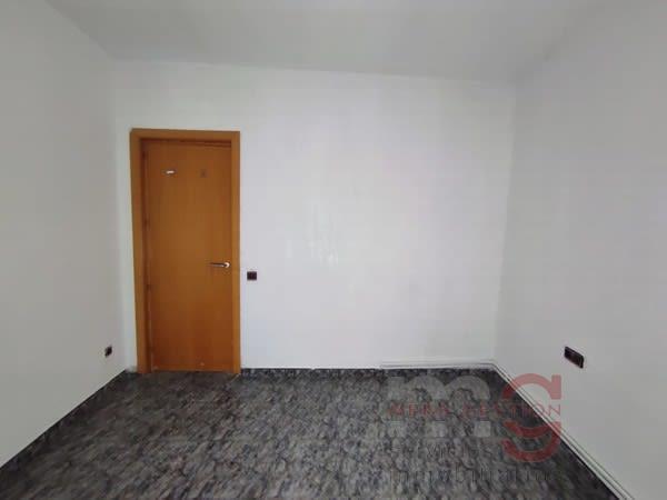 For sale of apartment in Sabadell