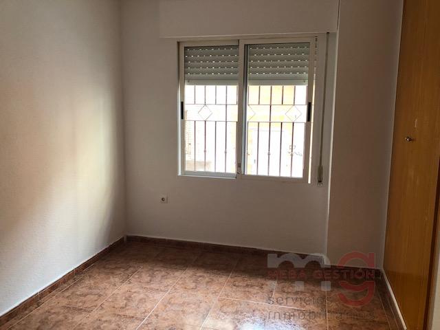 For sale of apartment in Lorca