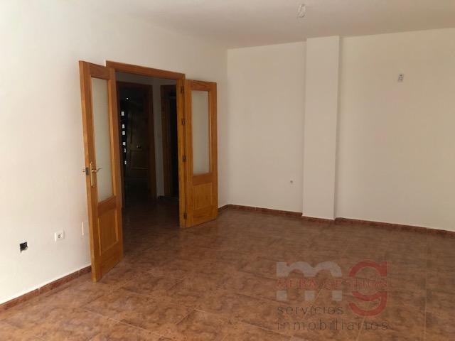 For sale of apartment in Lorca