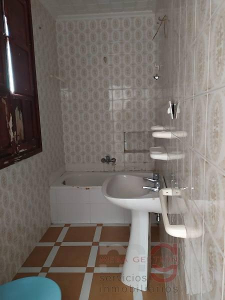 For sale of apartment in Antequera