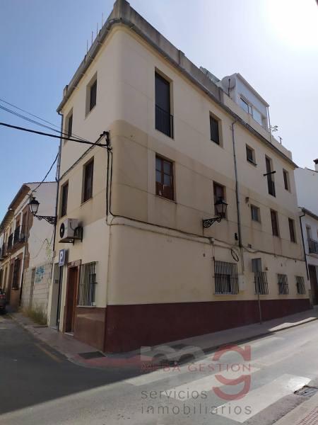 For sale of apartment in Antequera