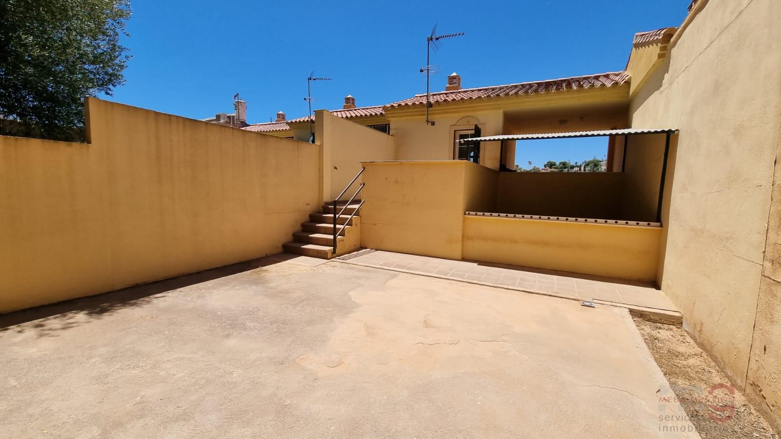 For sale of apartment in Benalmádena Costa