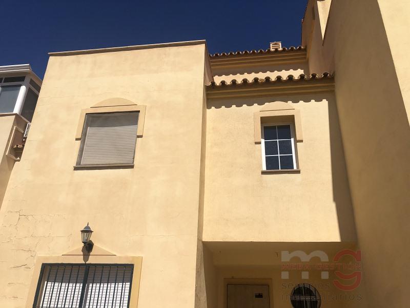 For sale of apartment in Benalmádena Costa