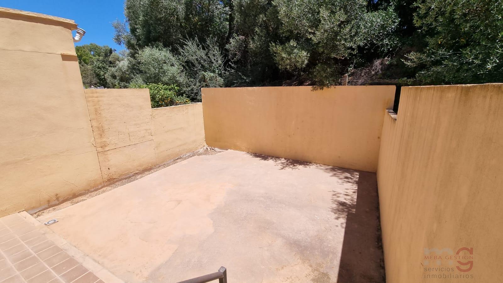 For sale of apartment in Benalmádena Costa