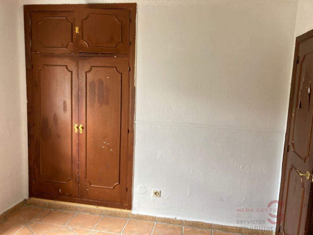 For sale of apartment in Estepona