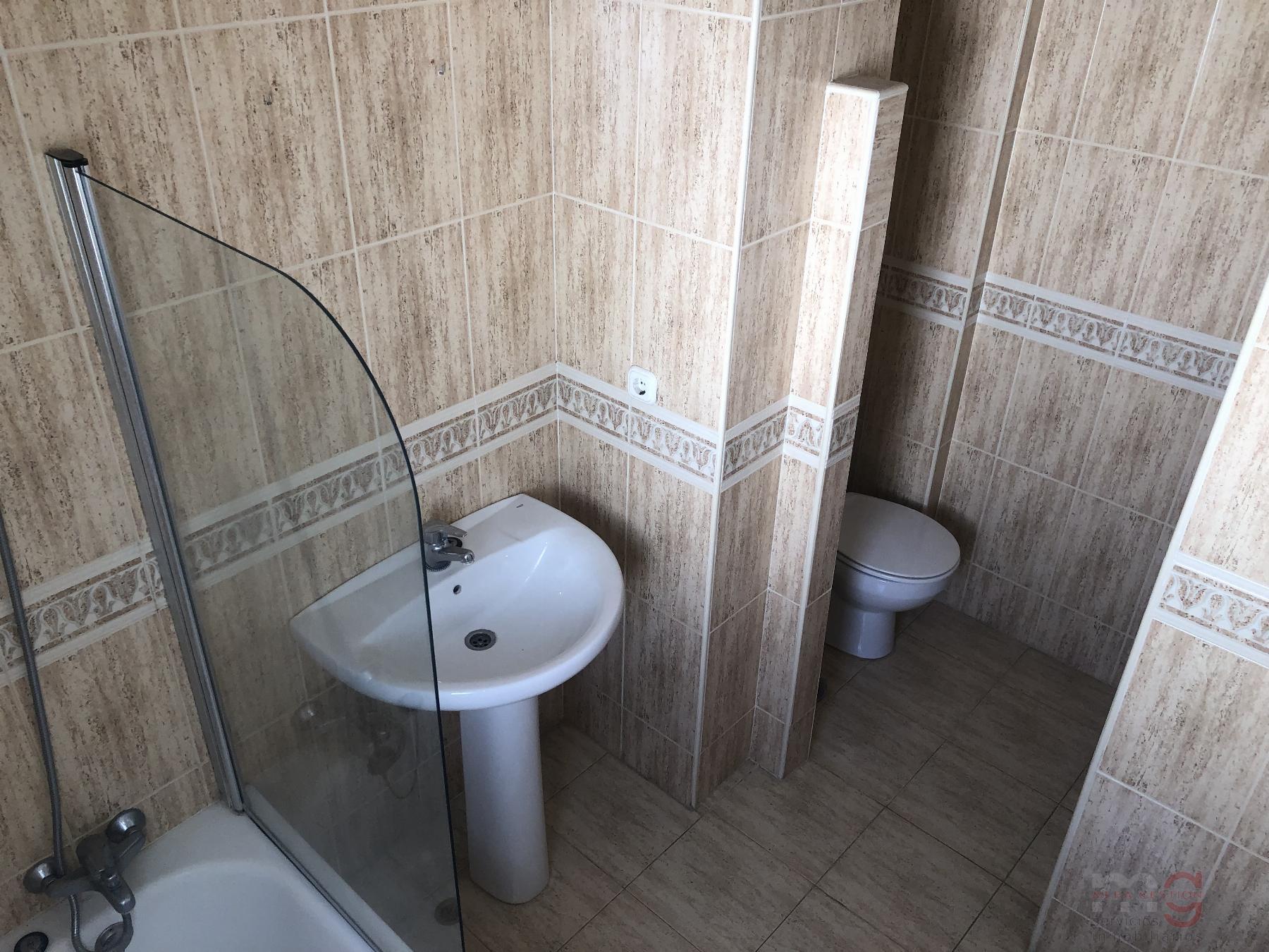 For sale of apartment in Estepona