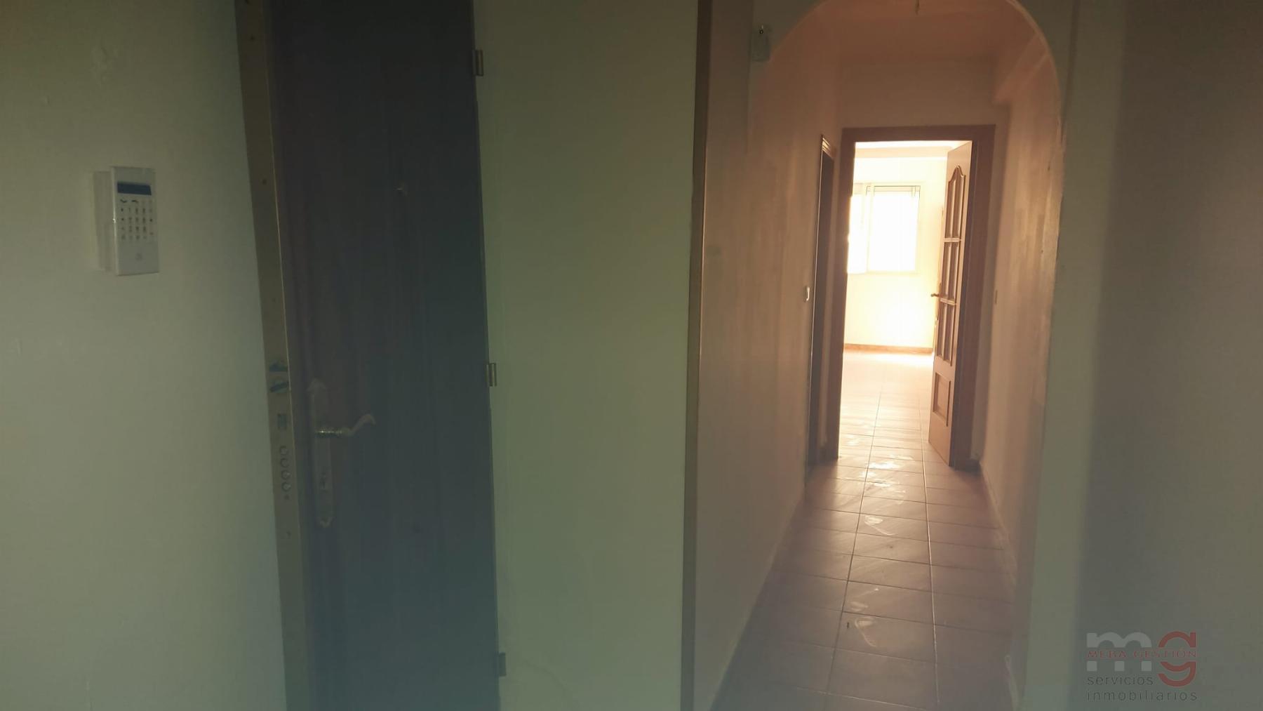 For sale of apartment in Málaga