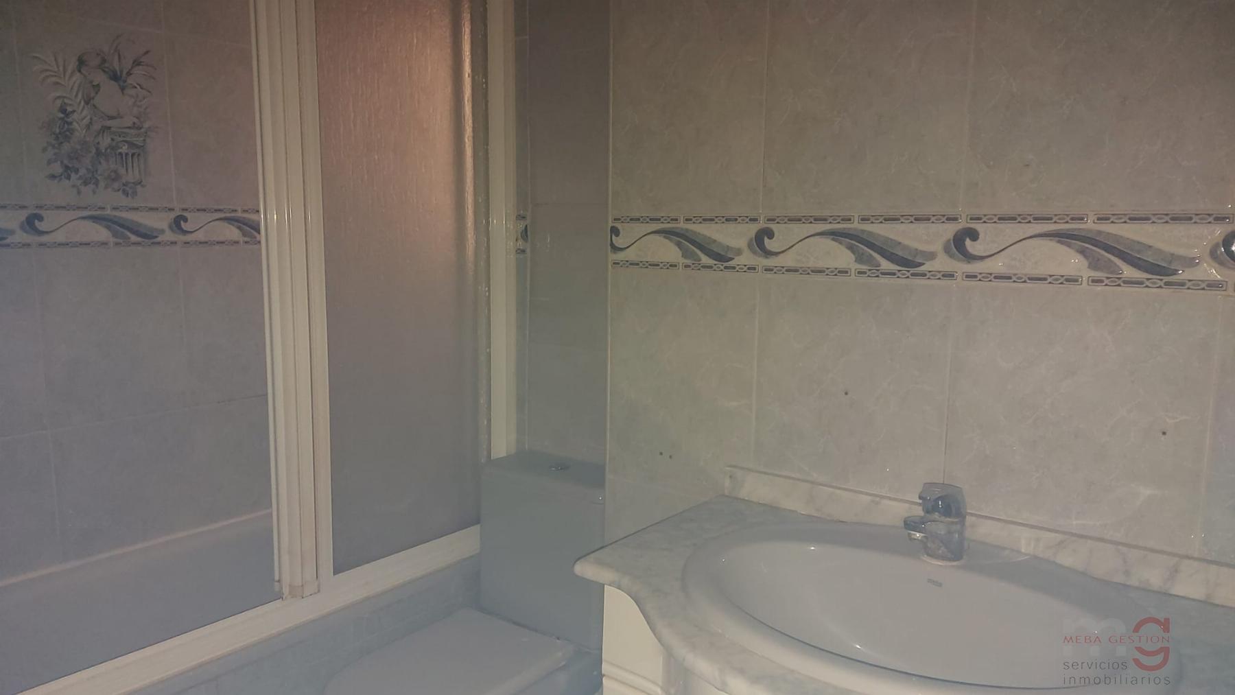 For sale of apartment in Málaga