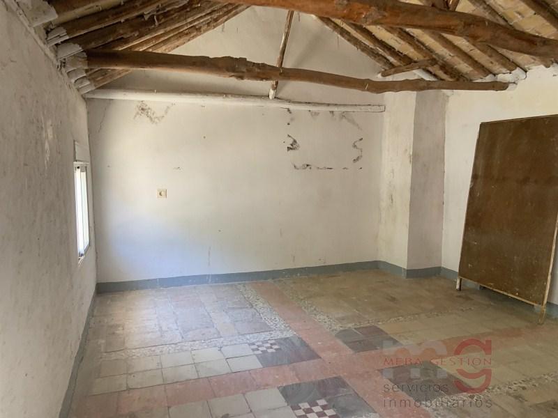 For sale of apartment in Moclín