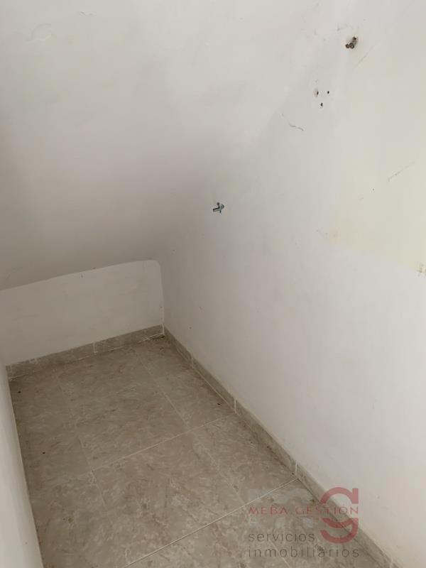 For sale of apartment in Moclín