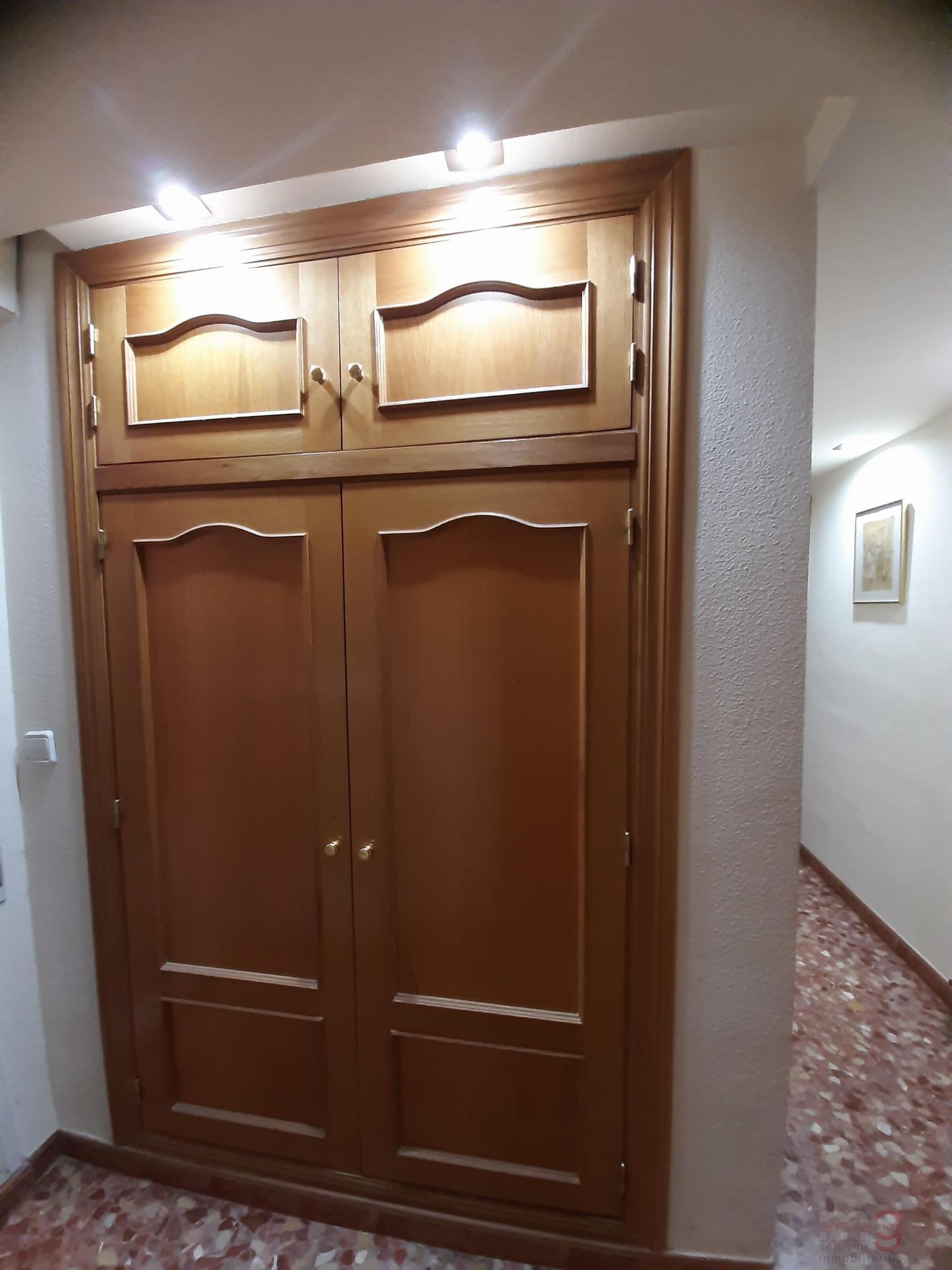 For sale of apartment in Elche-Elx