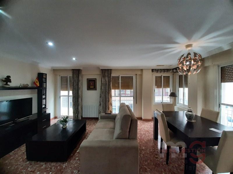 For sale of apartment in Elche-Elx