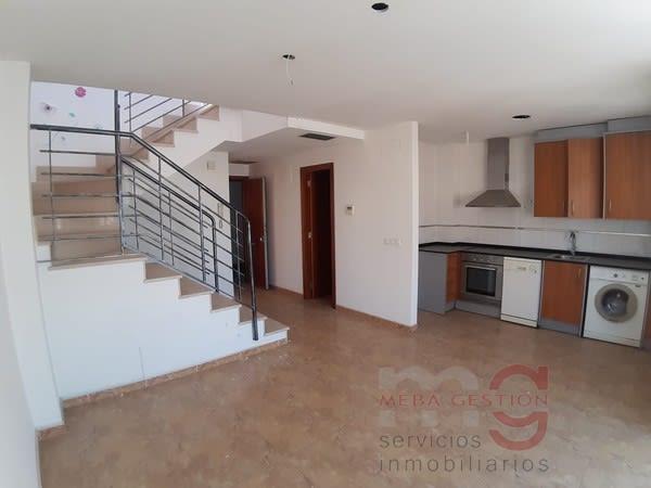 For sale of flat in Burriana