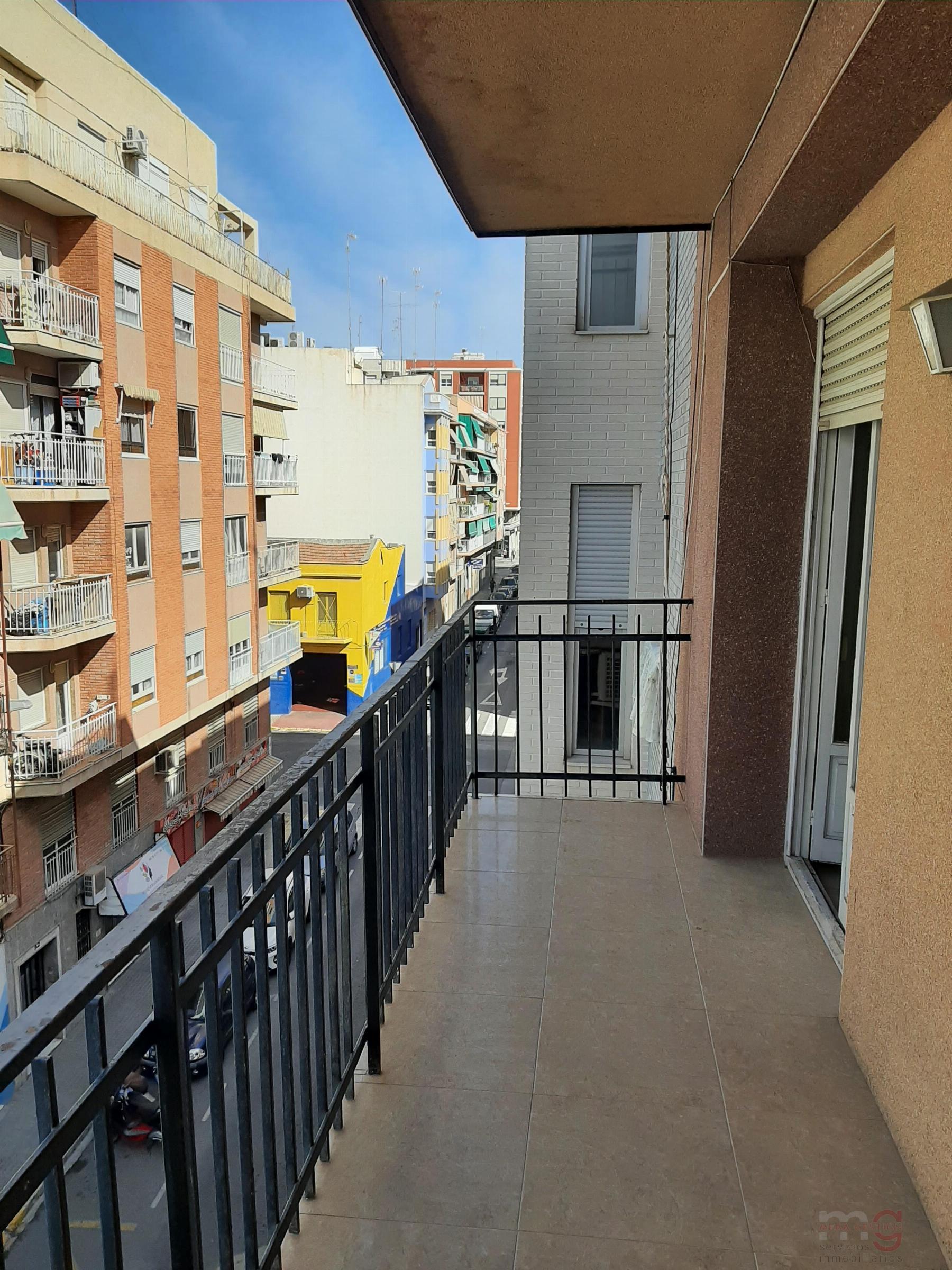 For sale of apartment in Alicante