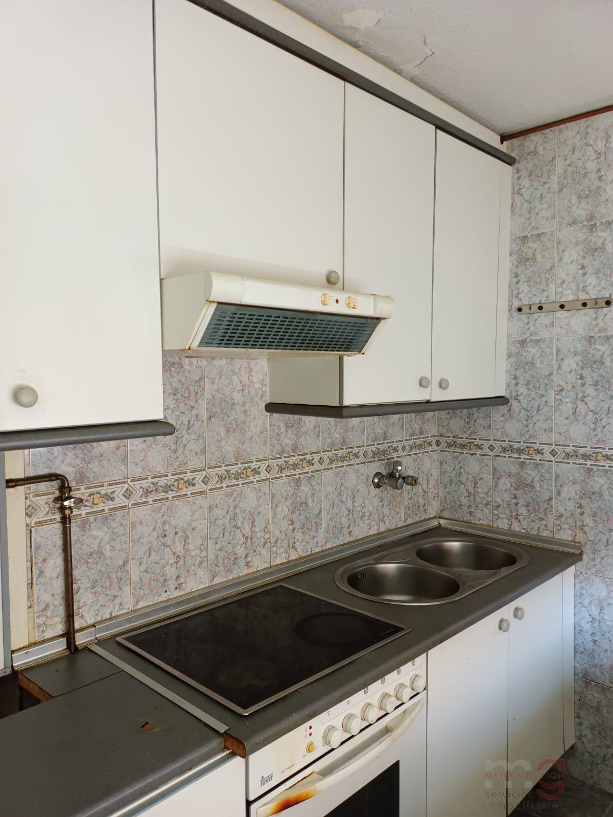 For sale of apartment in Madrid