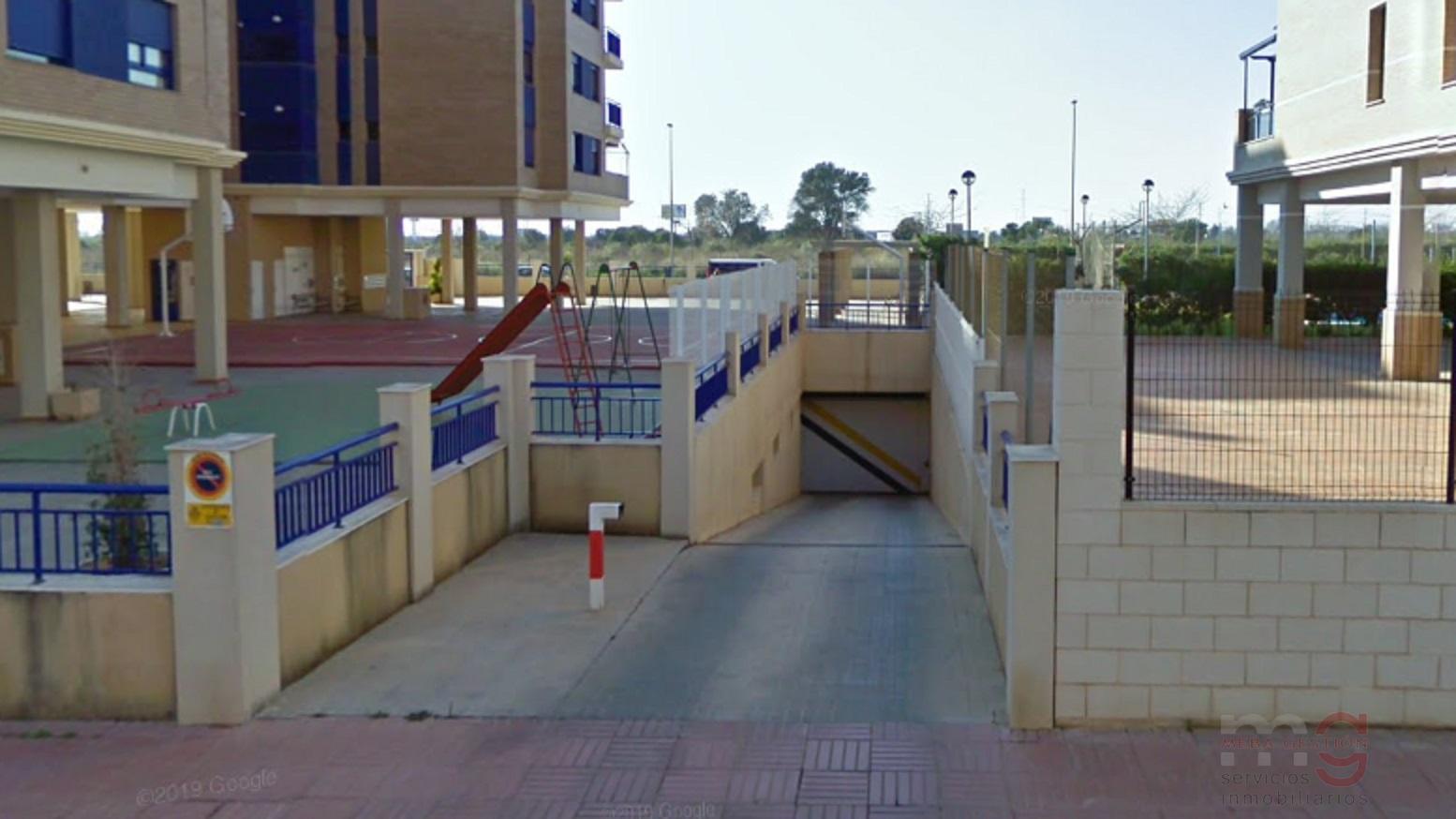 For sale of garage in Castellón