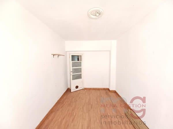 For sale of apartment in Valencia