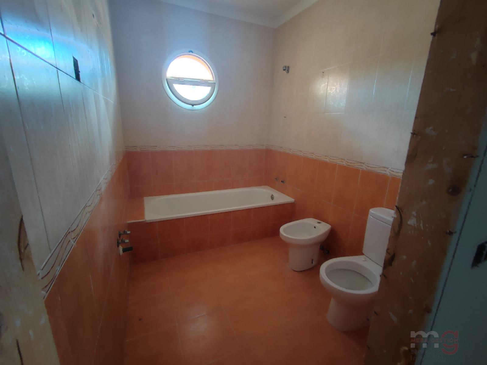 For sale of apartment in Fuente de Piedra