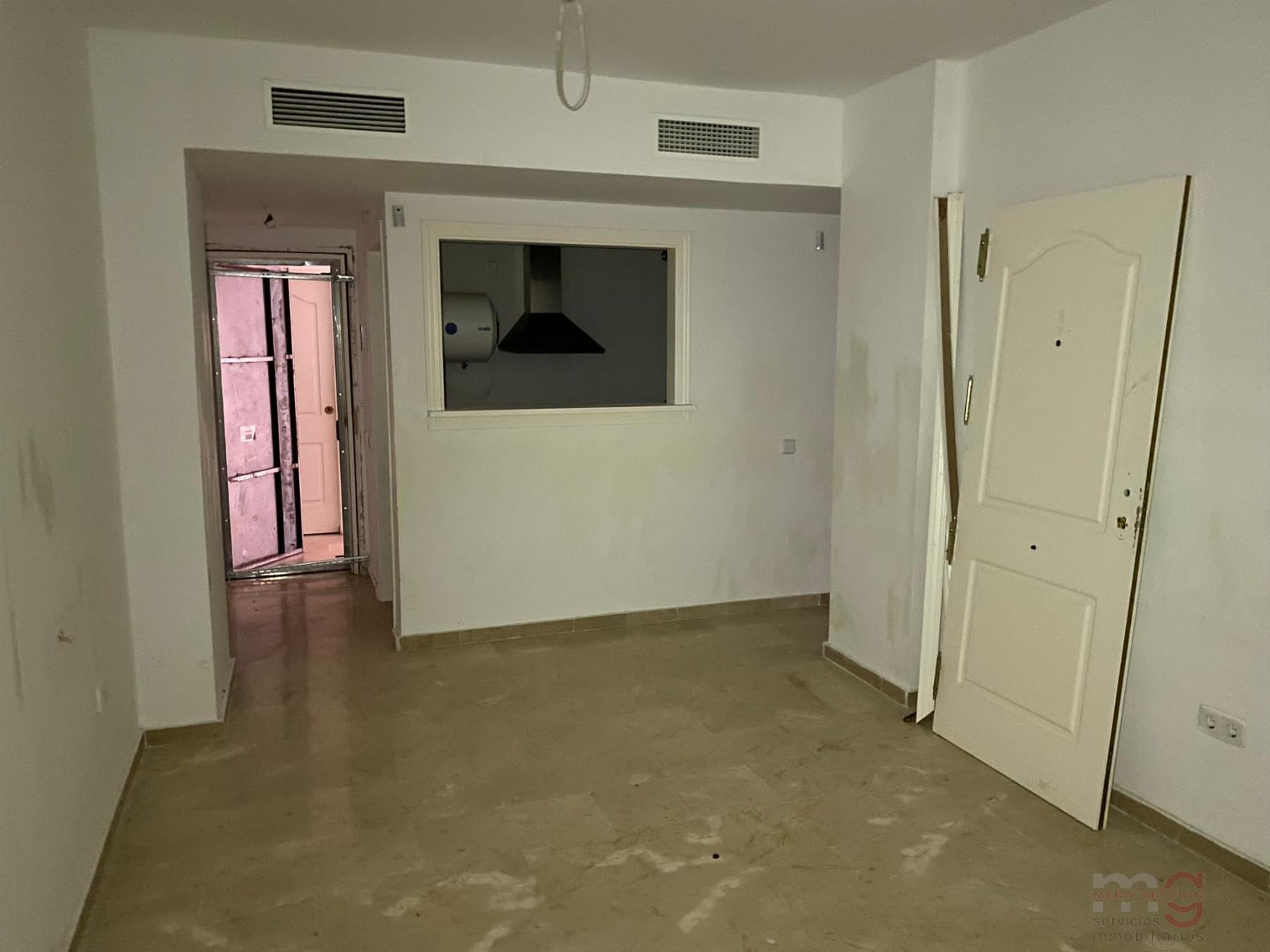 For sale of apartment in Manilva