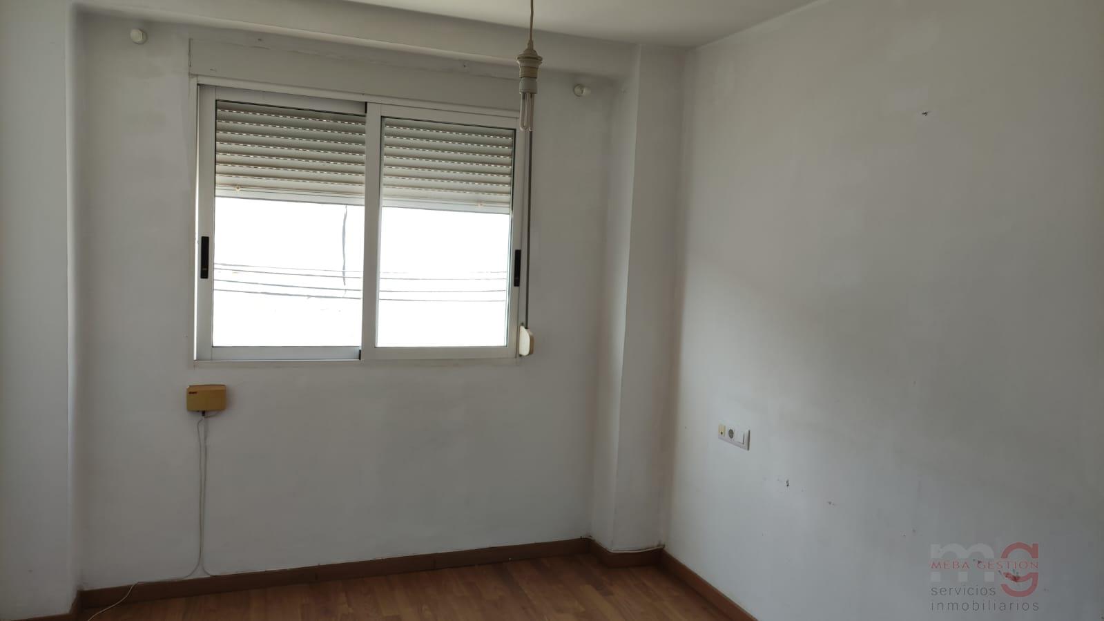 For sale of apartment in Valencia