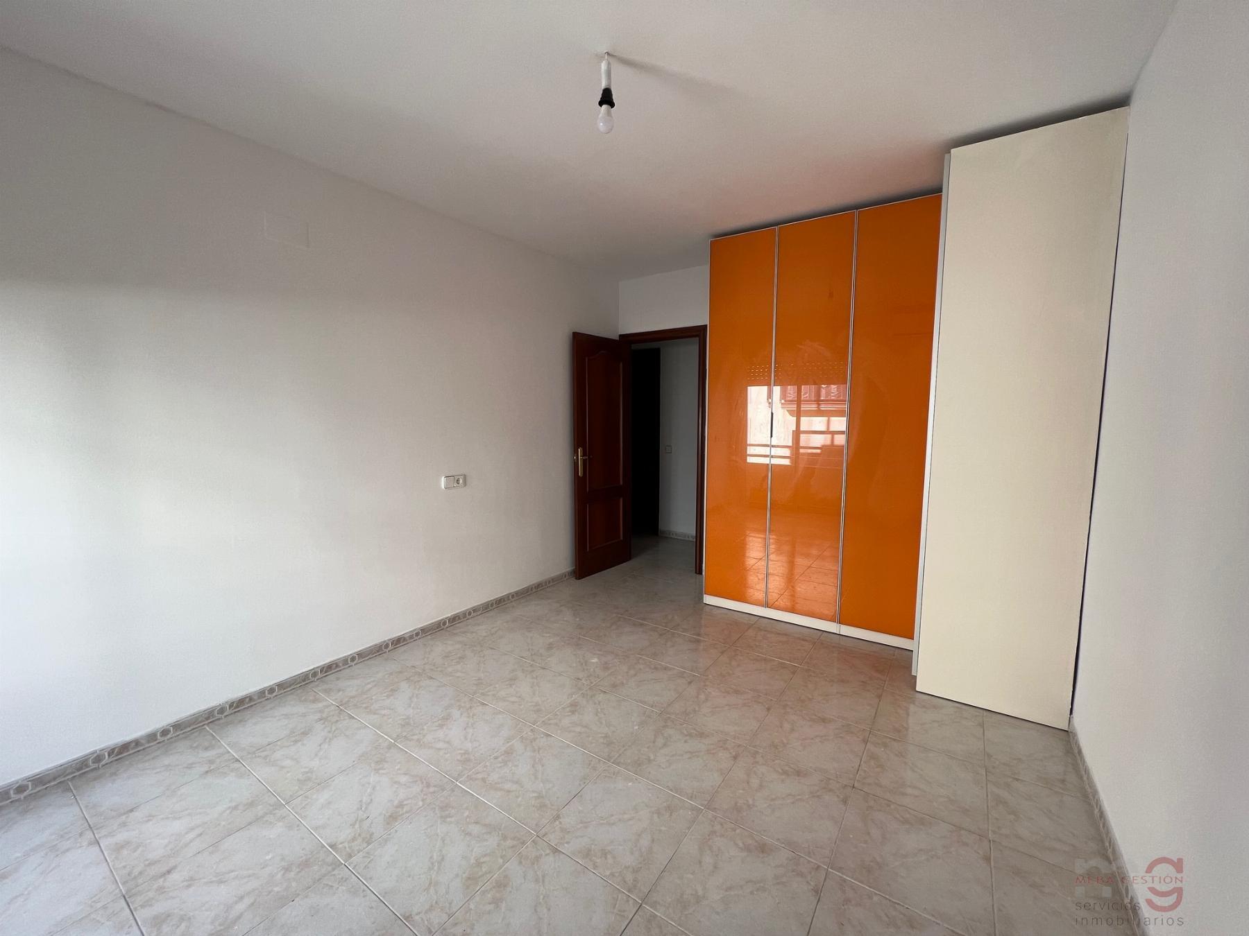 For sale of apartment in Ampolla l