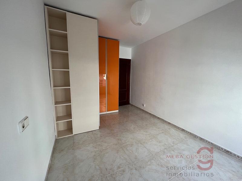For sale of apartment in Ampolla l