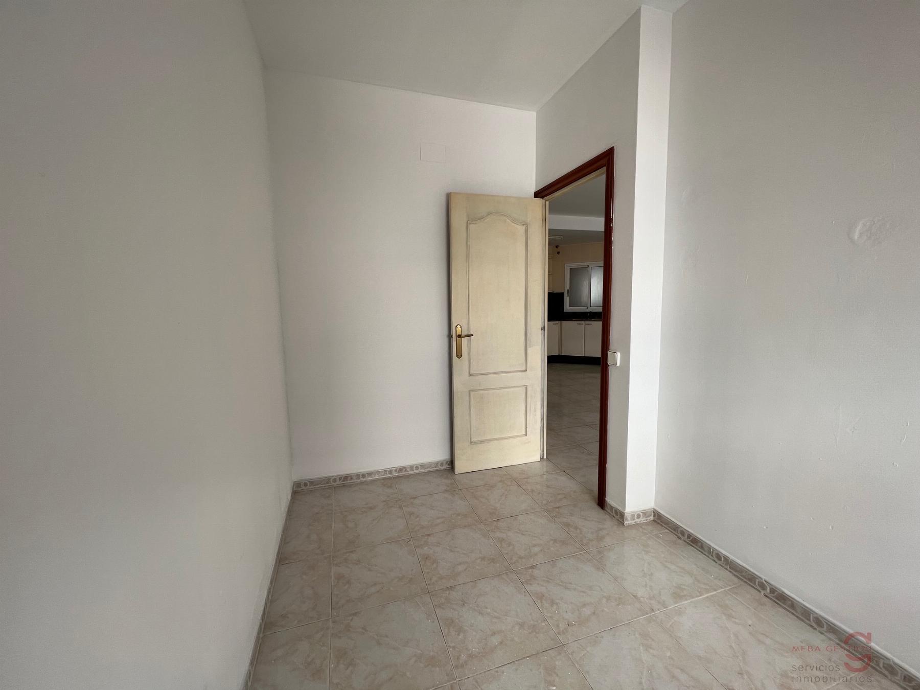 For sale of apartment in Ampolla l