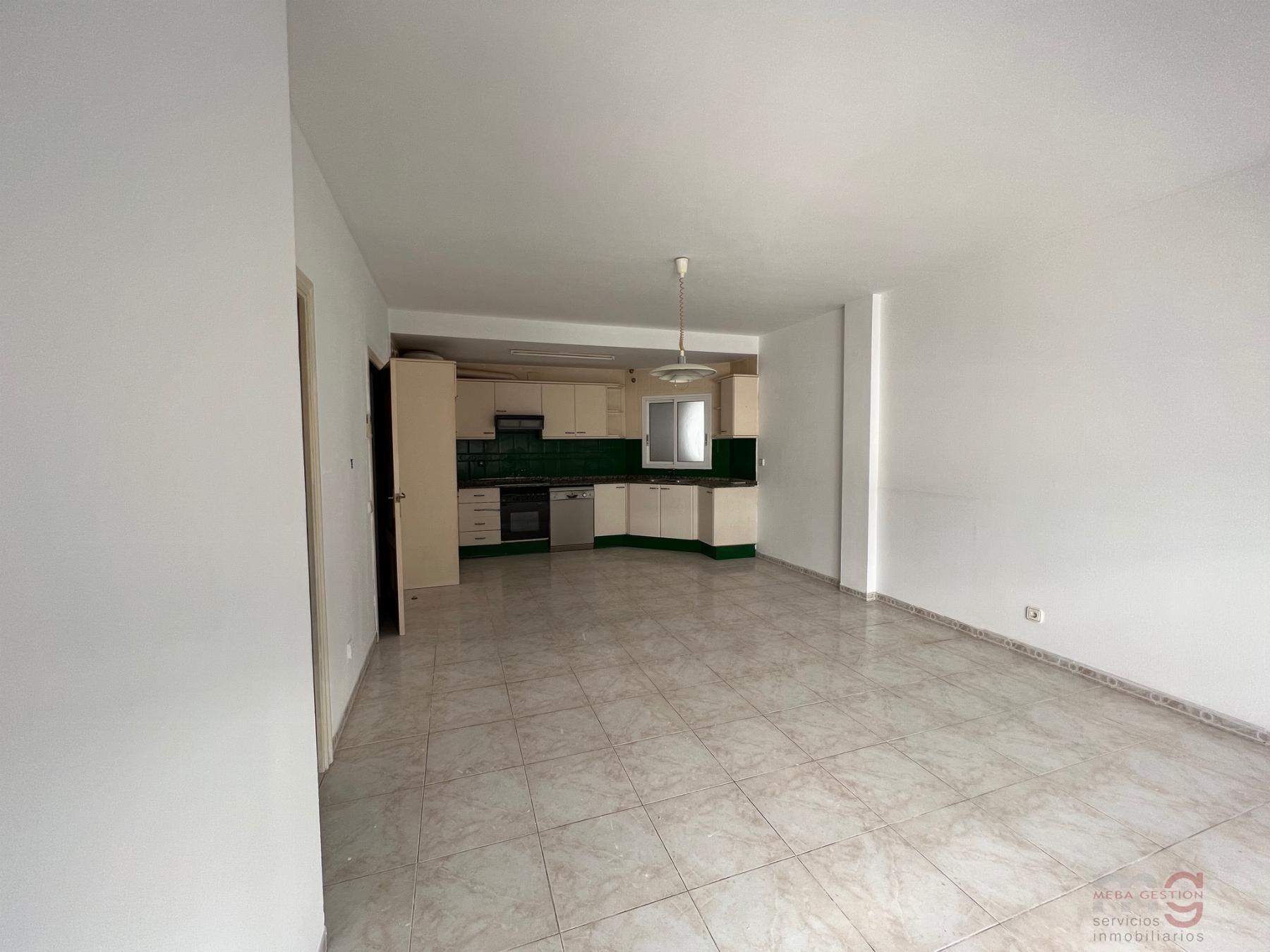 For sale of apartment in Ampolla l