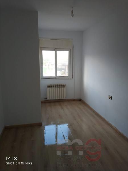 For sale of apartment in Sabadell
