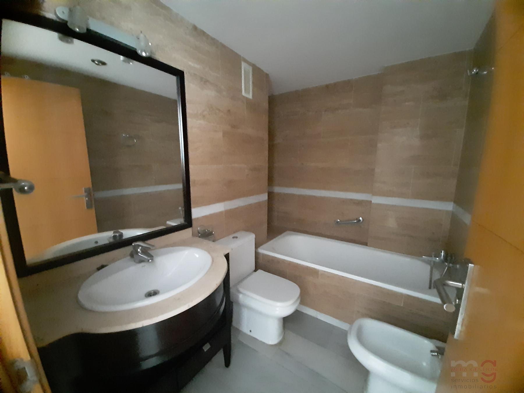For sale of apartment in Villajoyosa