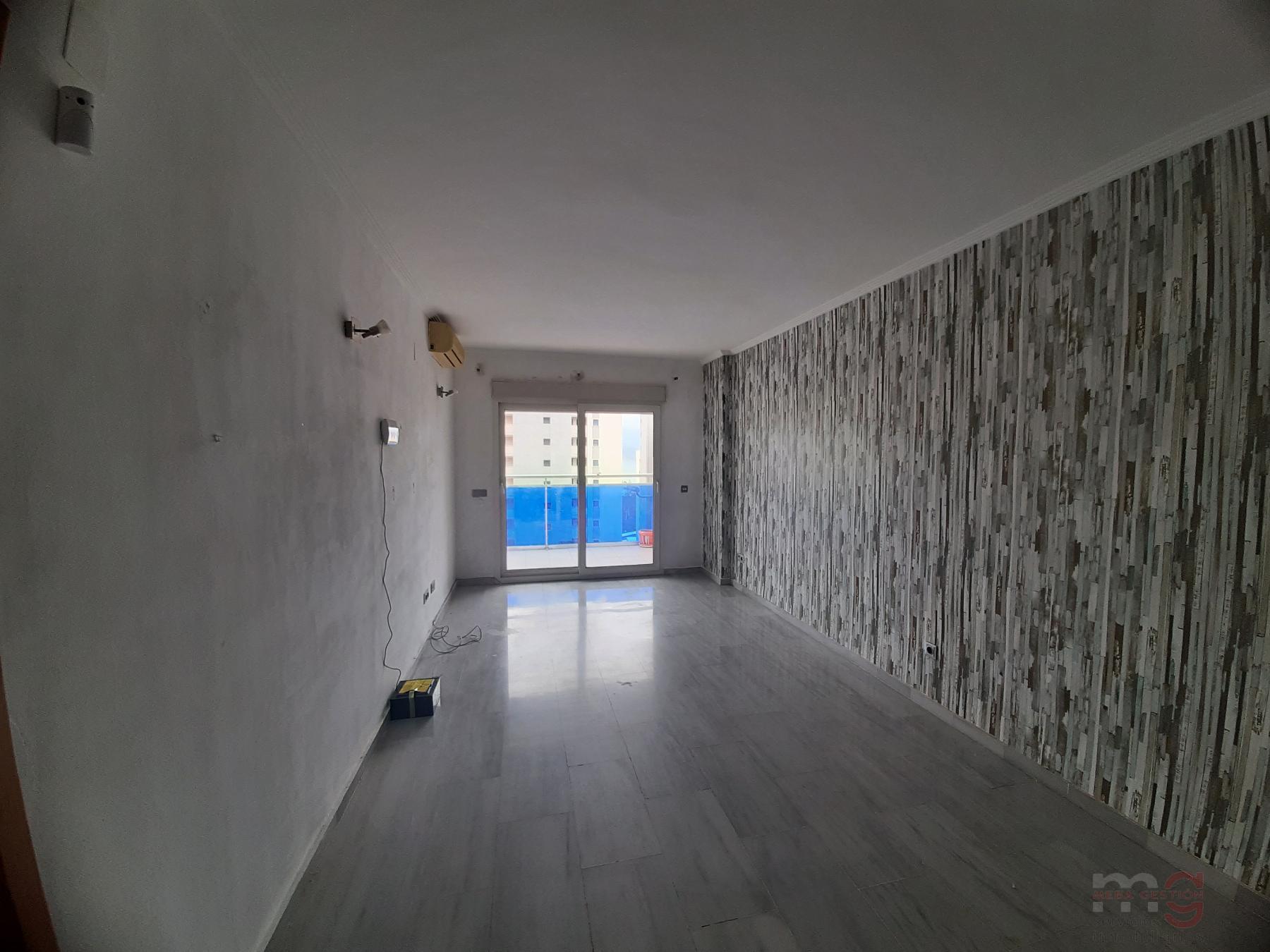 For sale of apartment in Villajoyosa