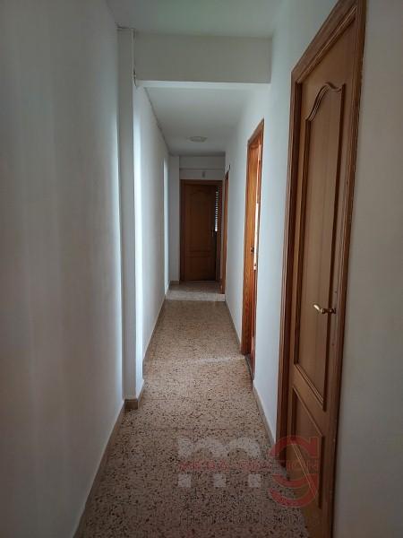 For sale of apartment in Canals