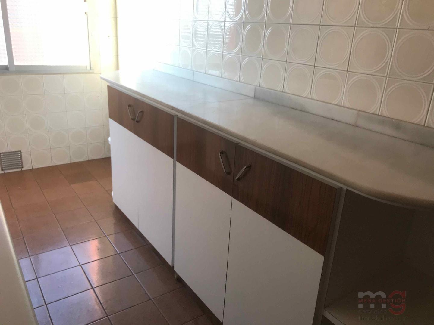 For sale of apartment in Valencia