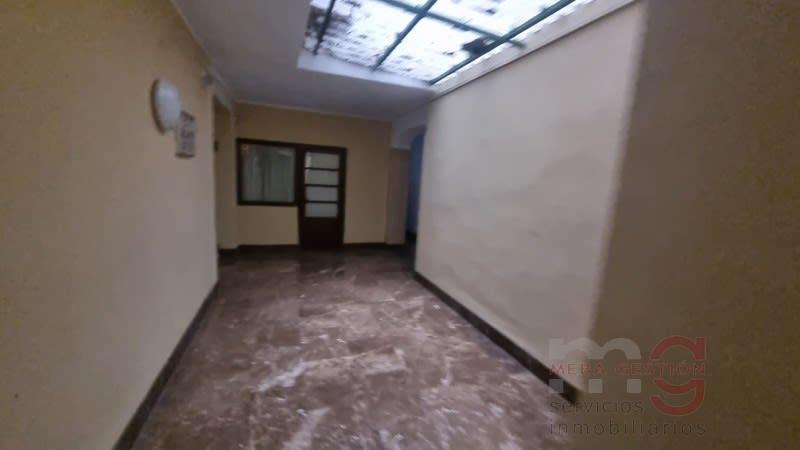For sale of apartment in Valencia