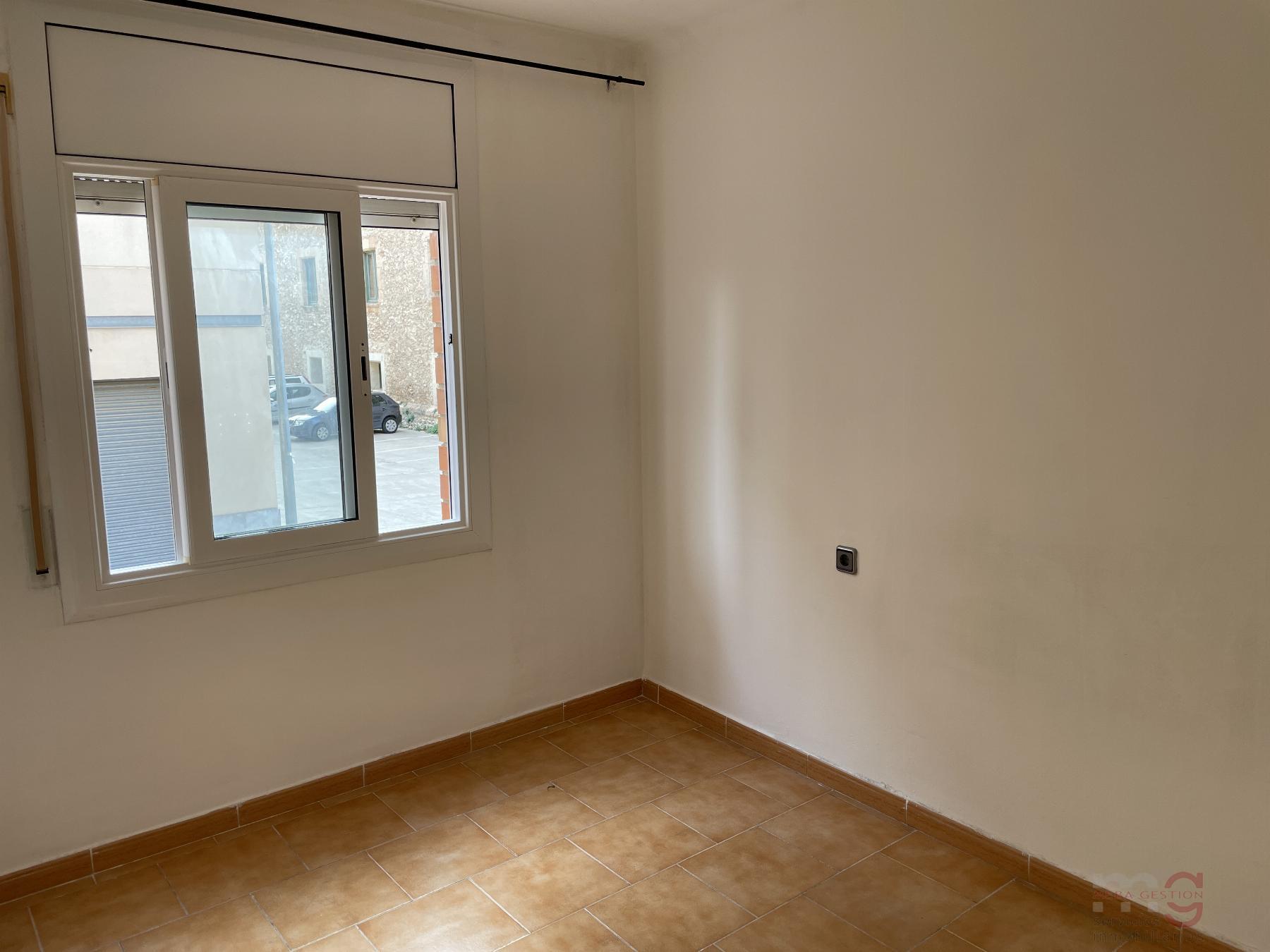 For sale of apartment in Torredembarra
