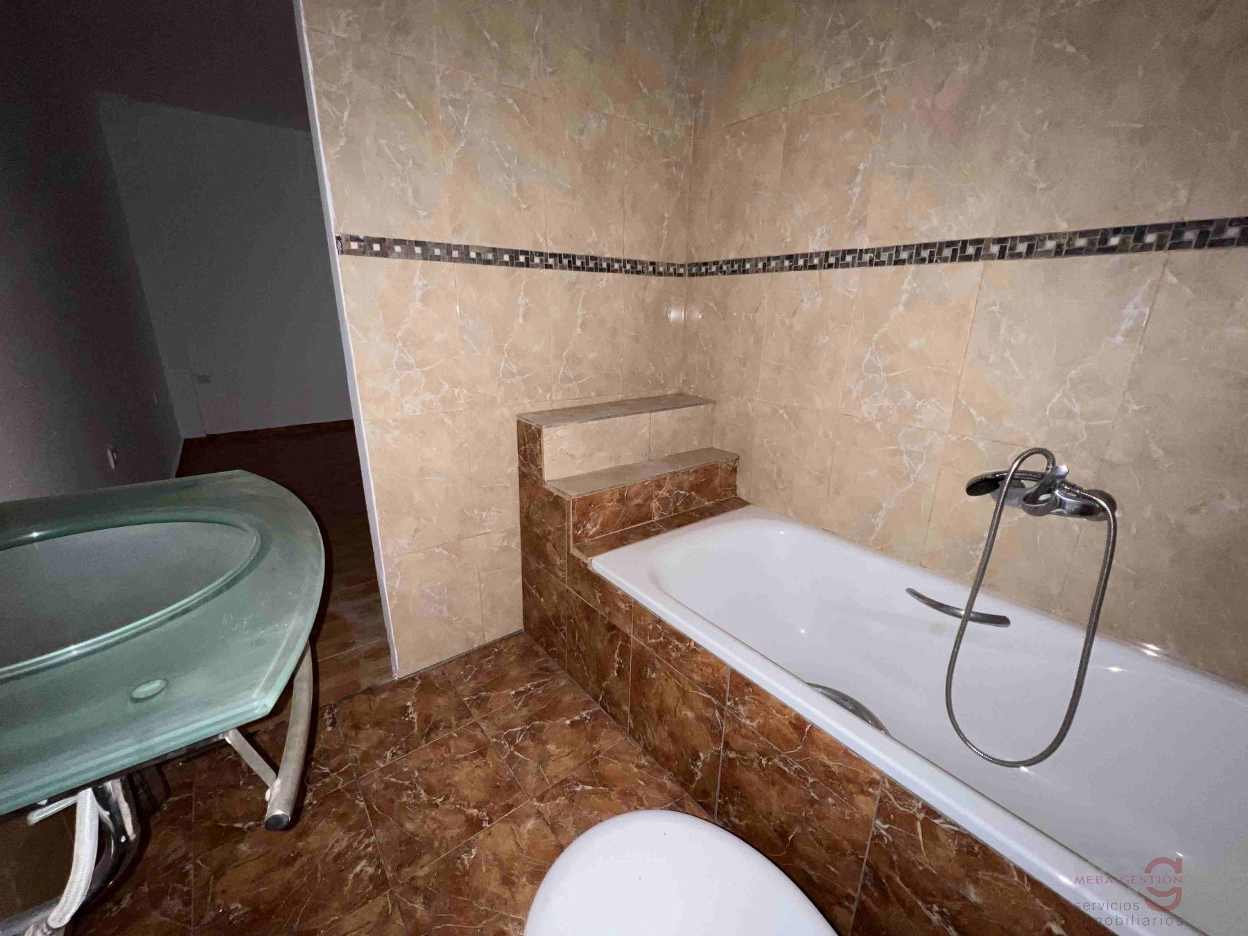 For sale of apartment in Tortosa