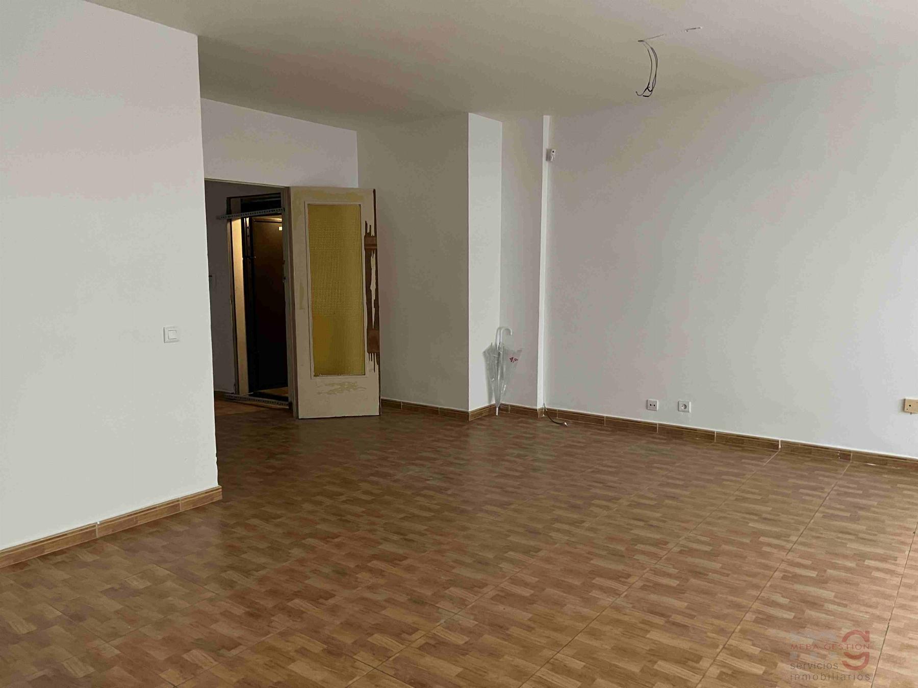 For sale of apartment in Tortosa