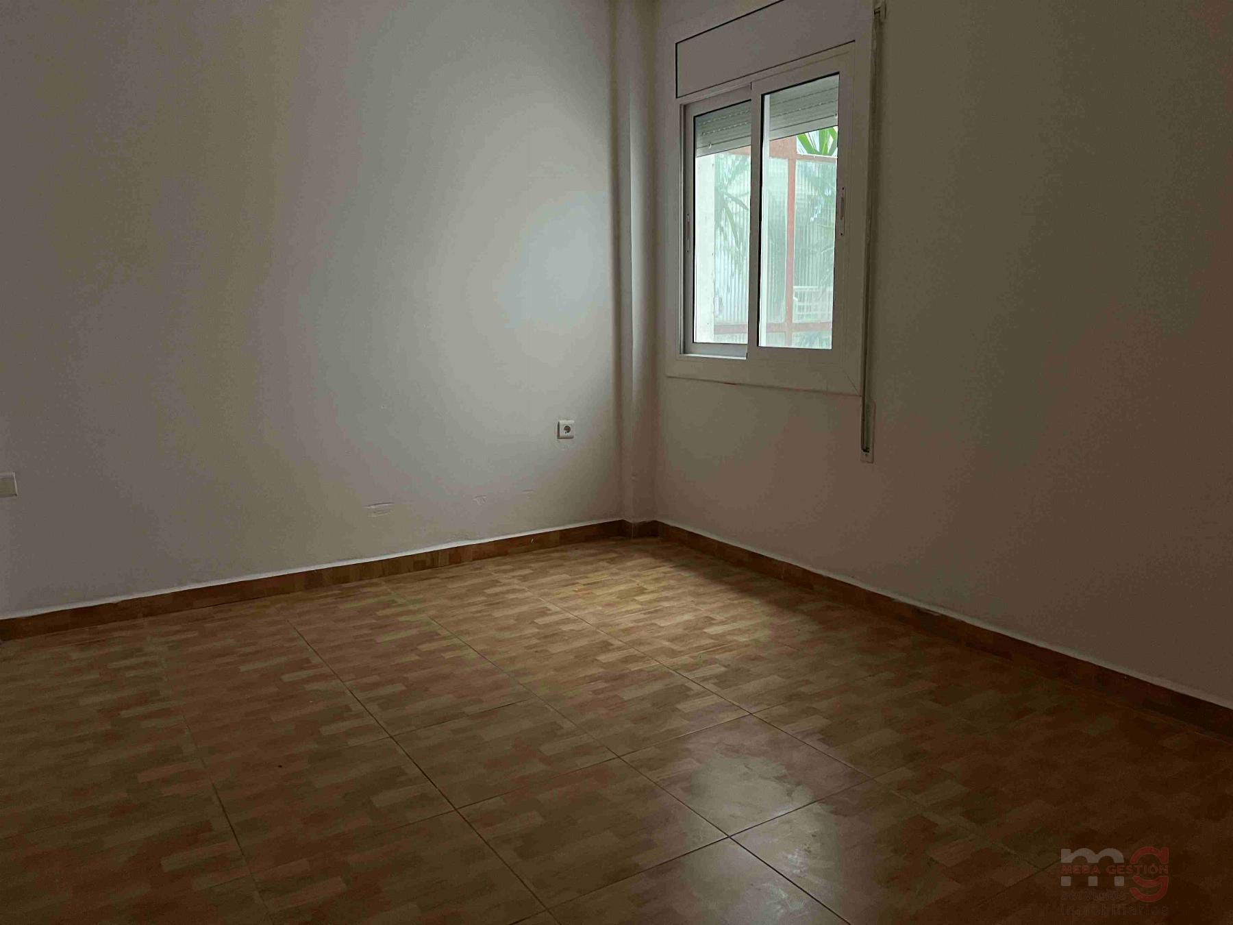 For sale of apartment in Tortosa