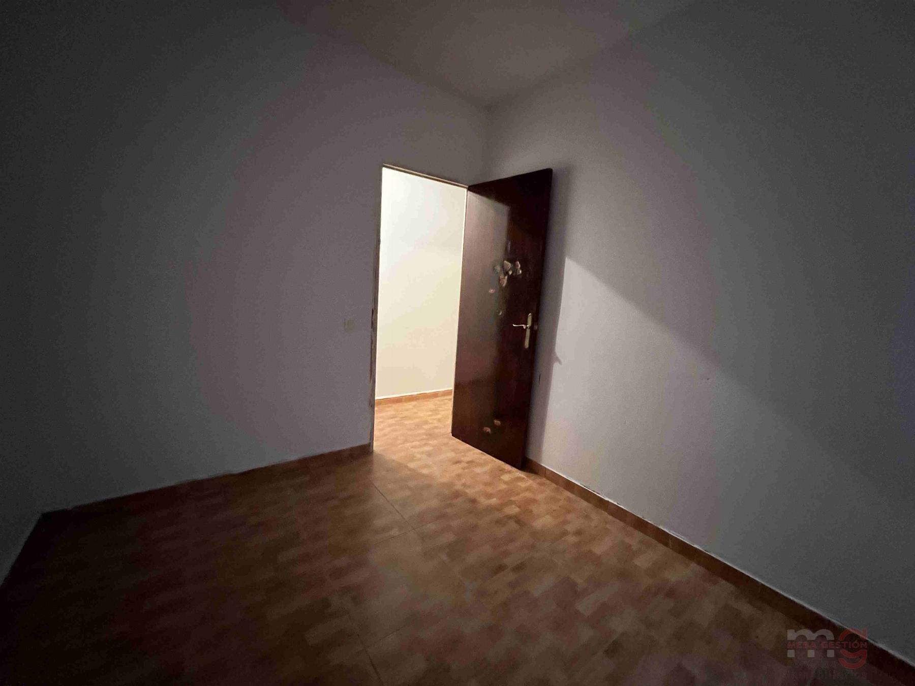 For sale of apartment in Tortosa