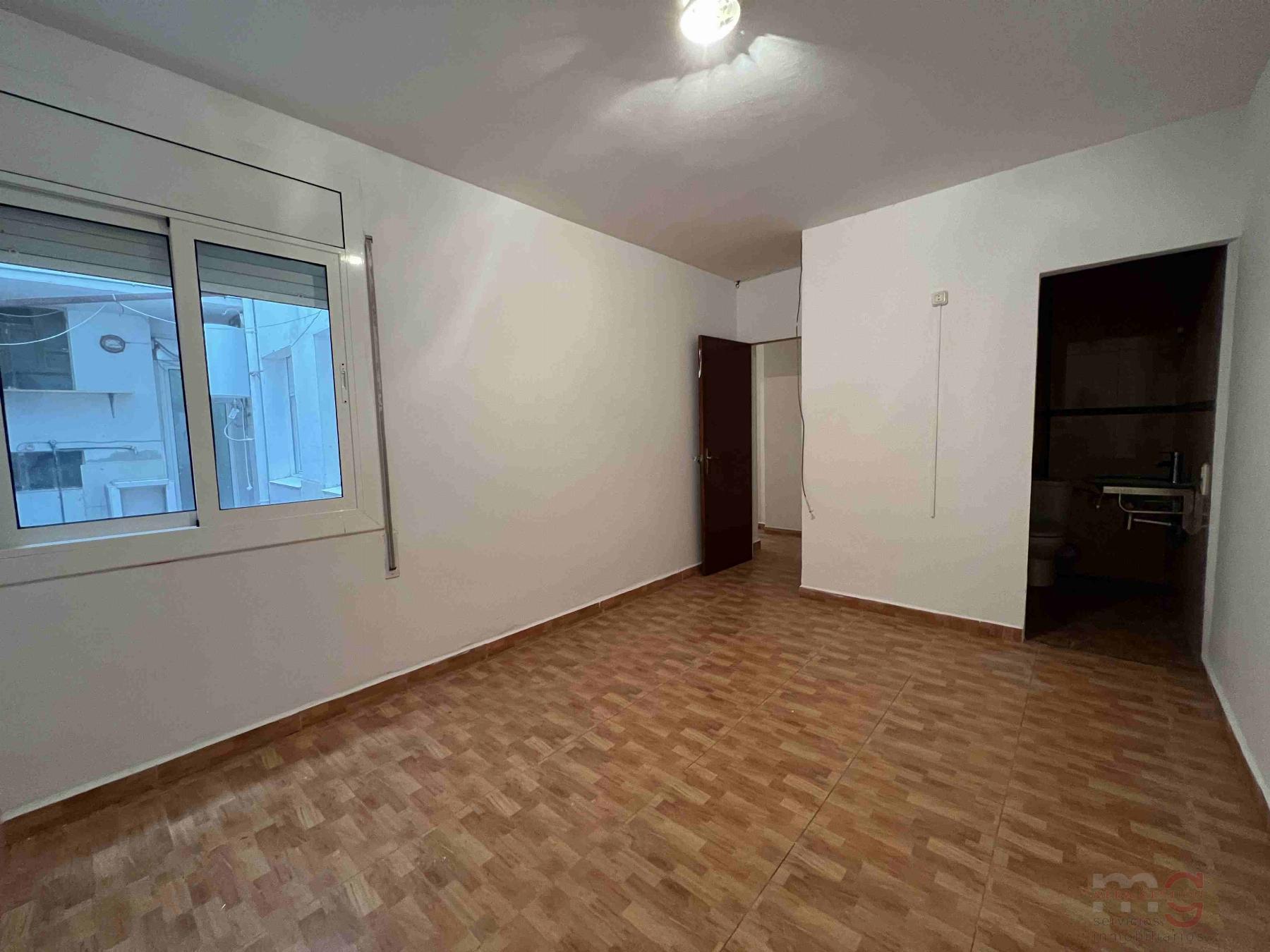 For sale of apartment in Tortosa