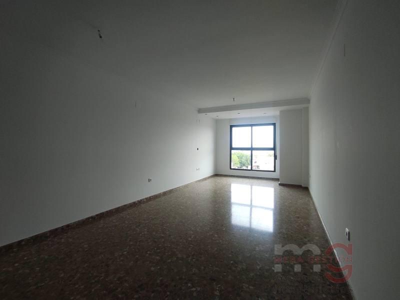 For sale of apartment in Riba-Roja de Túria